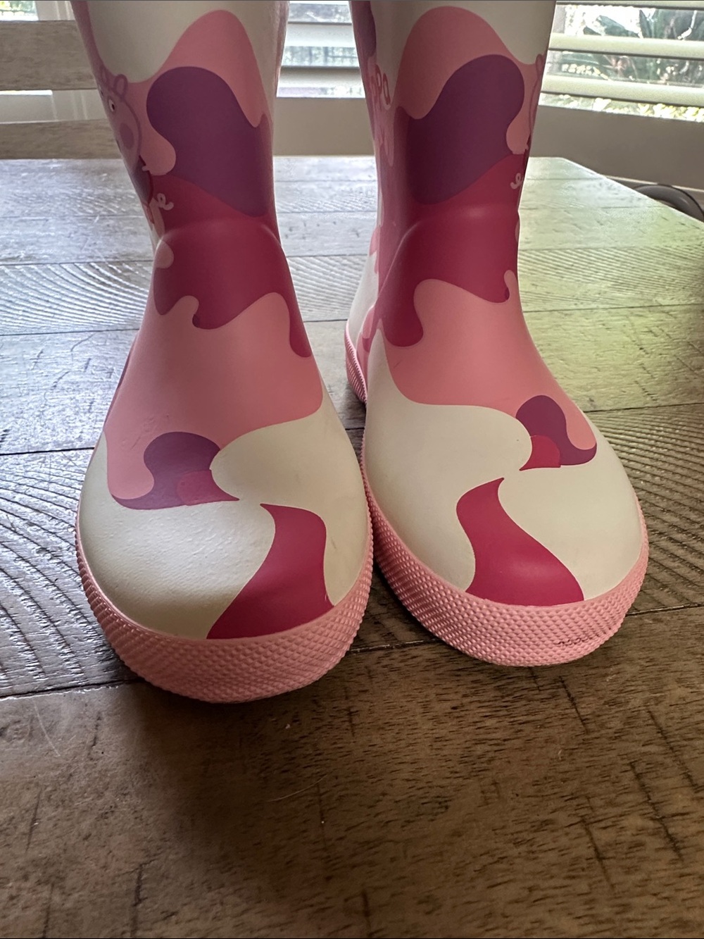Hunter Kids Pink & White Peppa Pig Camo Rain Boots size 10 - Picture 4 of 9